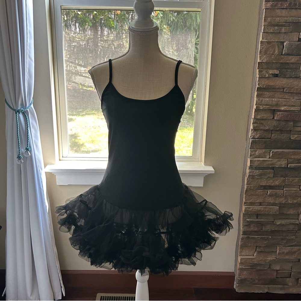 Women’s Black Petticoat Dress-Size M/L NEW🖤